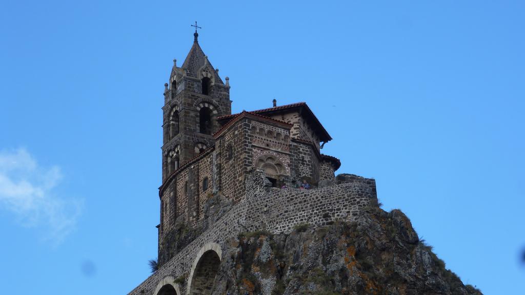 Le Gite Du Velay Bains Exterior photo